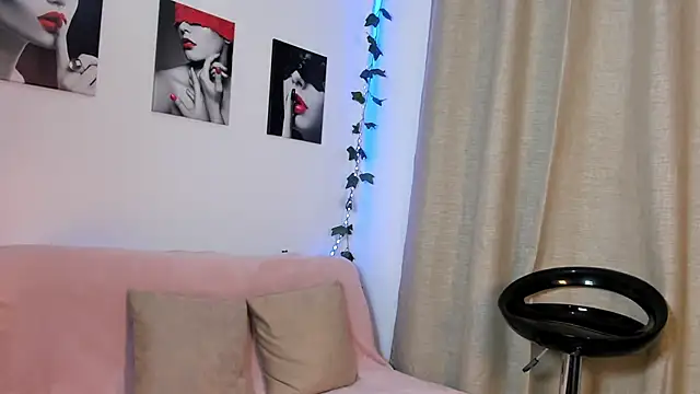 Rebeca Marchetti online show from 07.11.26