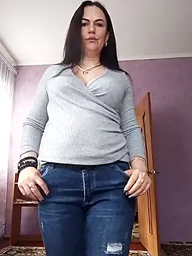 AmyLove471 online show from 04.04.26