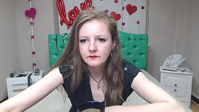 MeganPirs online show from 04.21.26