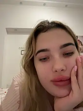 TiffanyCouture online show from 03.01.26