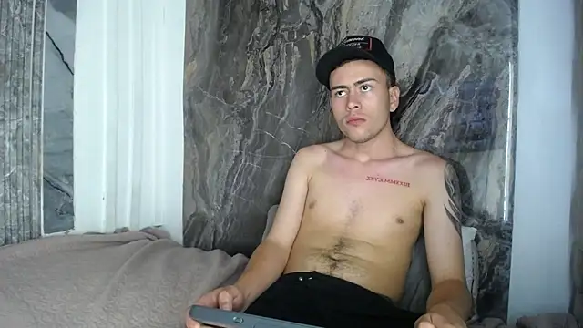 Snapshot of Dante_Golden chatting on 03.02.26 Dante Golden online show from 03.02.26