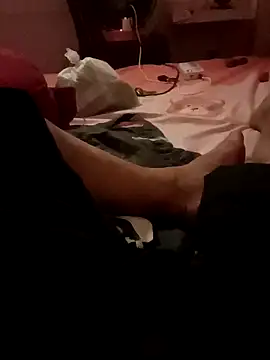 Snapshot of boythichlo99 chatting on 02.27.26 boythichlo99 online show from 02.27.26