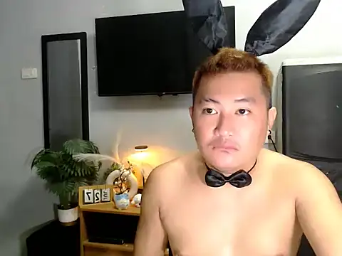 Bigdaddybear888 online show from 07.27.26