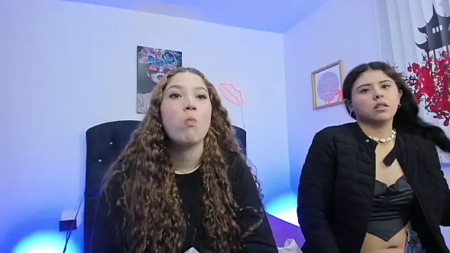 valeria and zoe online show from 03.17.26