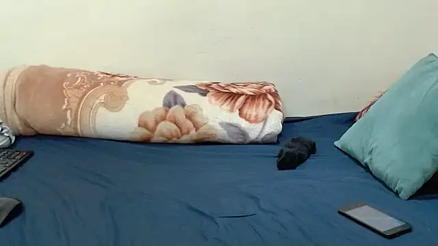 Freakycandy02 online show from 04.13.26