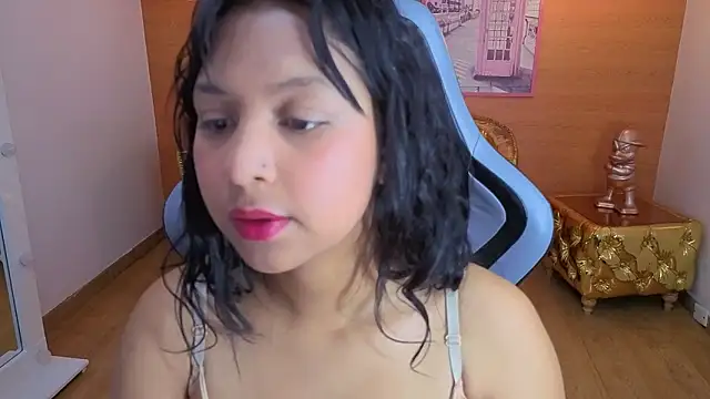 Kristen black T online show from 03.11.26