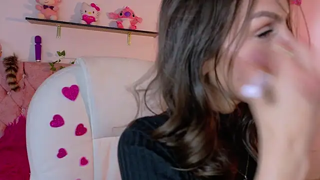 Miis Beella online show from 03.17.26