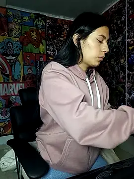 charlottte wh online show from 03.06.26