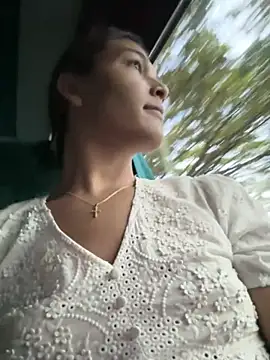 Snapshot of lovee_megan chatting on 03.22.26 lovee megan online show from 03.22.26