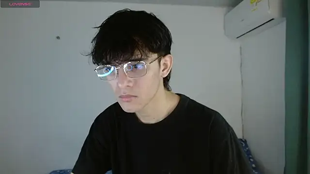 noah millerx online show from 05.04.26