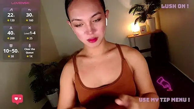 SofiaaLoove699 online show from 06.24.26