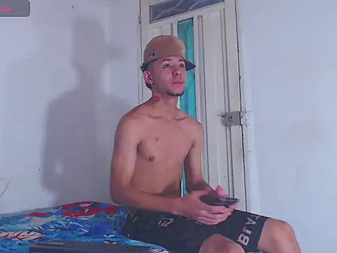 Snapshot of gabriel_reyes21 chatting on 07.17.26 gabriel reyes21 online show from 07.17.26