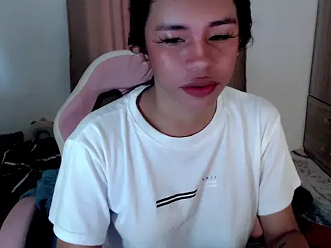 Maxinelove1 online show from 06.29.26