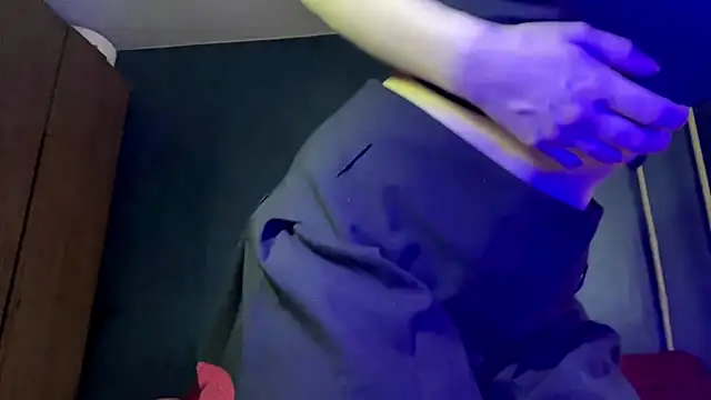 ShariLappas online show from 04.02.26