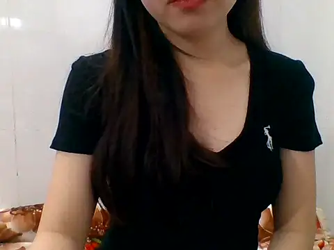 Snapshot of kiraa-007 chatting on 05.23.26 kiraa-007 online show from 05.23.26