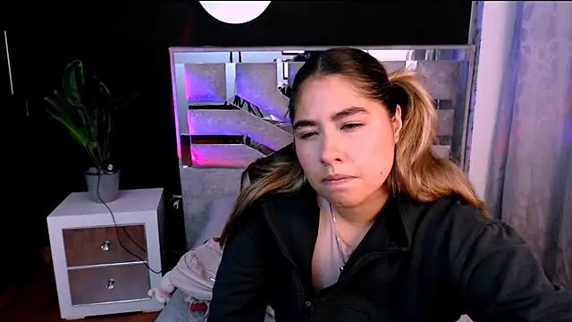 Sofiazaf  online show from 03.10.26