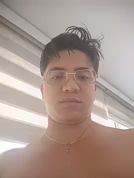 Snapshot of AngelloVitale chatting on 02.26.26 AngelloVitale online show from 02.26.26