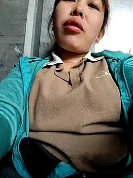 Snapshot of MiuNazz chatting on 03.06.26 MiuNazz online show from 03.06.26