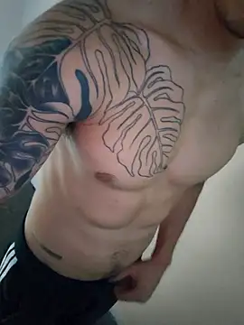 Snapshot of unleash6966 chatting on 02.27.26 unleash6966 online show from 02.27.26