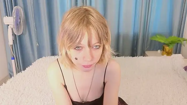 MollySally online show from 06.04.26