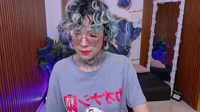 Snapshot of Lyra_tay chatting on 07.23.26 Lyra tay online show from 07.23.26