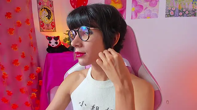 Madeline 21 online show from 03.08.26