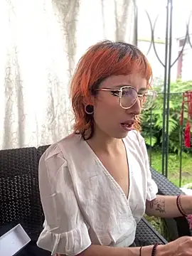 Snapshot of Alice_Hecate chatting on 03.12.26 Alice Hecate online show from 03.12.26