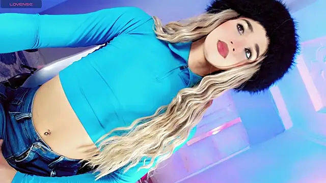 Sophiaa doll  online show from 04.15.26