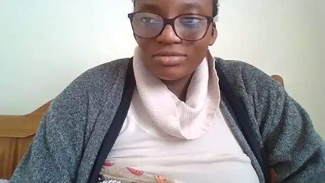 Snapshot of SexyGemBeauty chatting on 04.19.26 SexyGemBeauty online show from 04.19.26