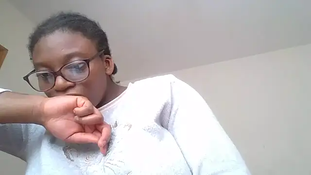 Snapshot of SexyGemBeauty chatting on 06.03.26 SexyGemBeauty online show from 06.03.26