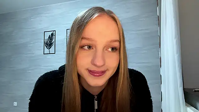 Anika Socutehe online show from 04.10.26