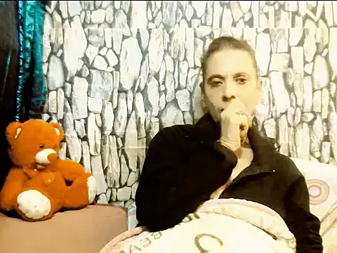 Snapshot of Hot_queen58 chatting on 05.15.26 Hot queen58 online show from 05.15.26