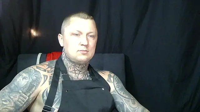 Snapshot of devilWithTats chatting on 07.01.26 devilWithTats online show from 07.01.26