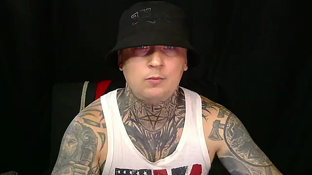 Snapshot of devilWithTats chatting on 07.22.26 devilWithTats online show from 07.22.26