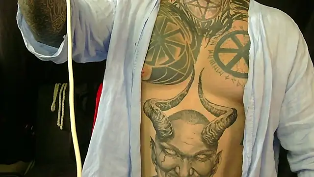 Snapshot of devilWithTats chatting on 07.28.26 devilWithTats online show from 07.28.26