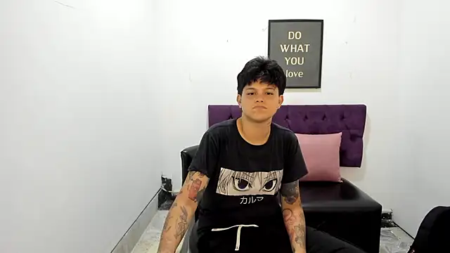 TomBoy Natali online show from 04.16.26