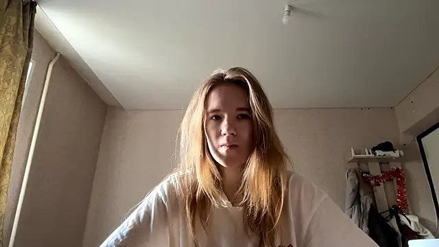 LeomaJee online show from 06.10.26