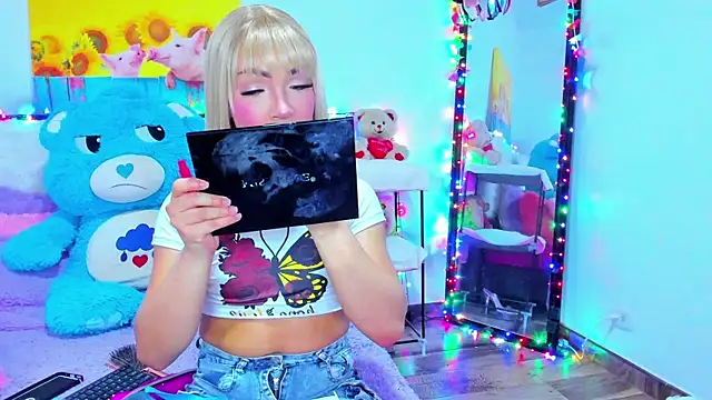 Snapshot of Dulce_Fabiana_ chatting on 03.01.26 Dulce Fabiana online show from 03.01.26