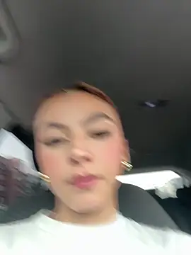   Nahomy online show from 04.25.26