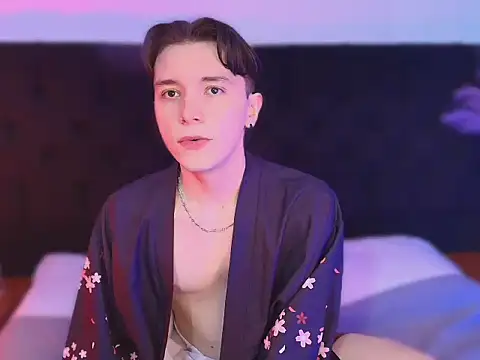 hollannd  online show from 03.25.26