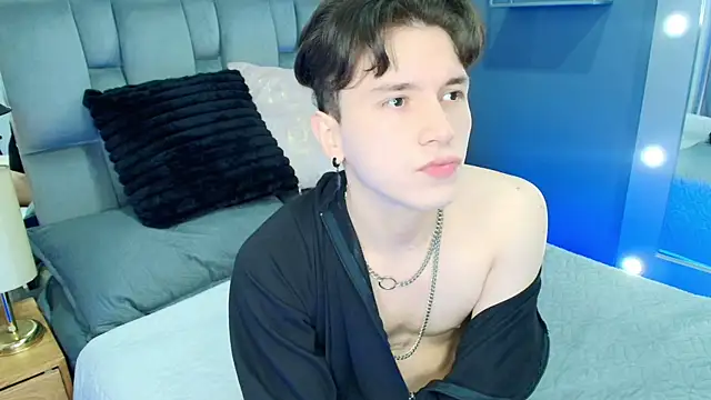 hollannd  online show from 04.07.26