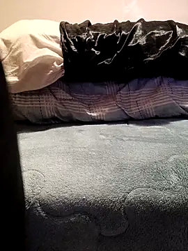 Snapshot of lorinho42 chatting on 02.28.26 lorinho42 online show from 02.28.26