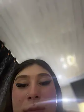 Miss Dani online show from 03.21.26