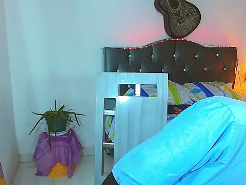  Santi2 online show from 03.21.26