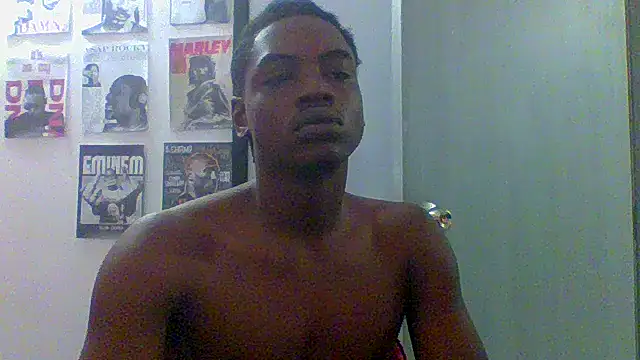 Snapshot of charles_king chatting on 06.13.26 charles king online show from 06.13.26