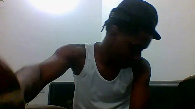 Snapshot of charles_king chatting on 06.16.26 charles king online show from 06.16.26