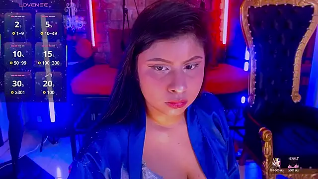 Snapshot of SolAvelary chatting on 03.06.26 SolAvelary online show from 03.06.26