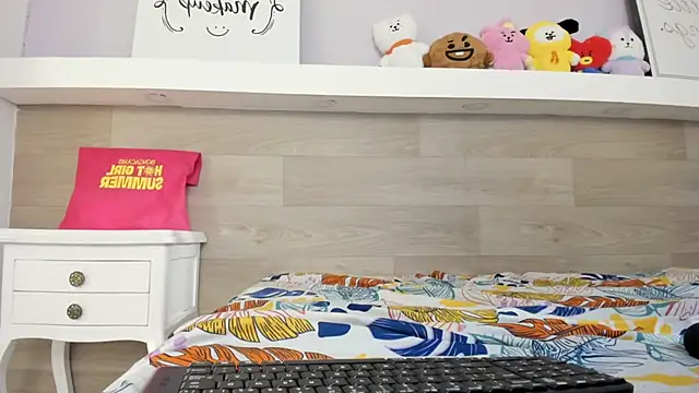 EmmaSanchez  online show from 05.03.26