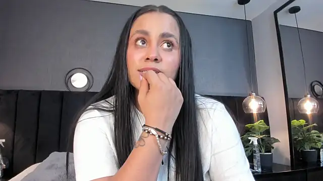 alejandra  garcia online show from 06.07.26