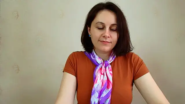 Snapshot of Inessa_beauty chatting on 05.10.26 Inessa beauty online show from 05.10.26
